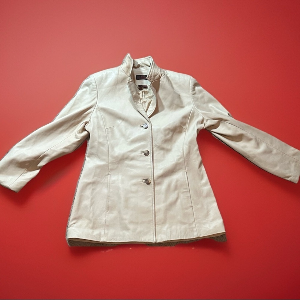 Vintage Luxury Danier Genuine Cream Leather Skirt Suit Size Large Size 12 - Picture 3 of 8